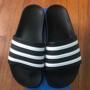 💕Adidas Adilette Boy slide💕